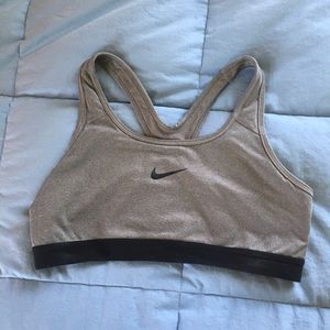 Nike Pro Sports Bra